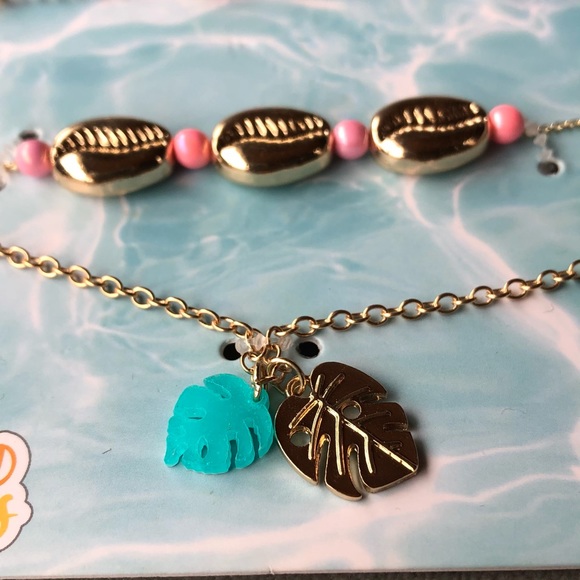 Set of 3 ~ Tropical Layered Necklaces - Picture 2 of 6